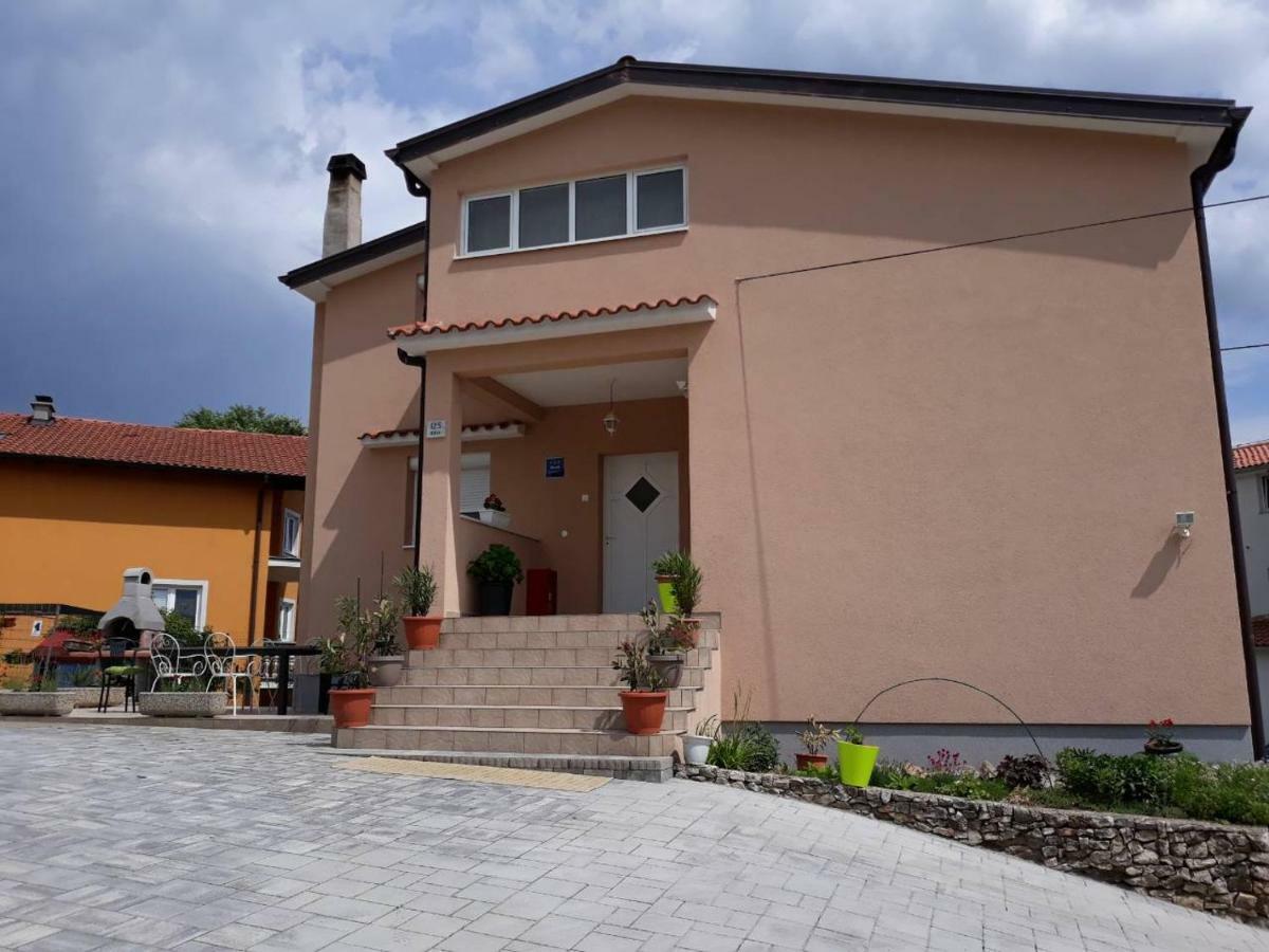 Apartment Viskovo מראה חיצוני תמונה