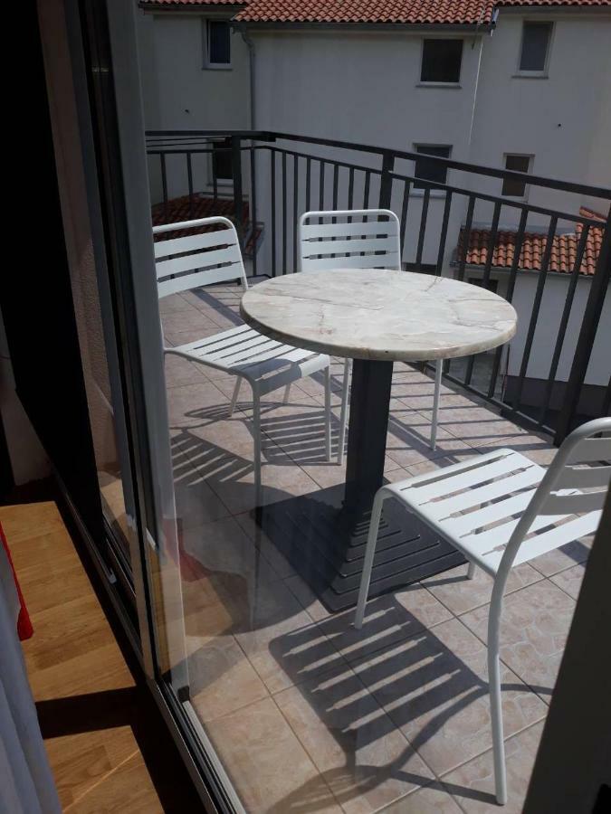 Apartment Viskovo מראה חיצוני תמונה